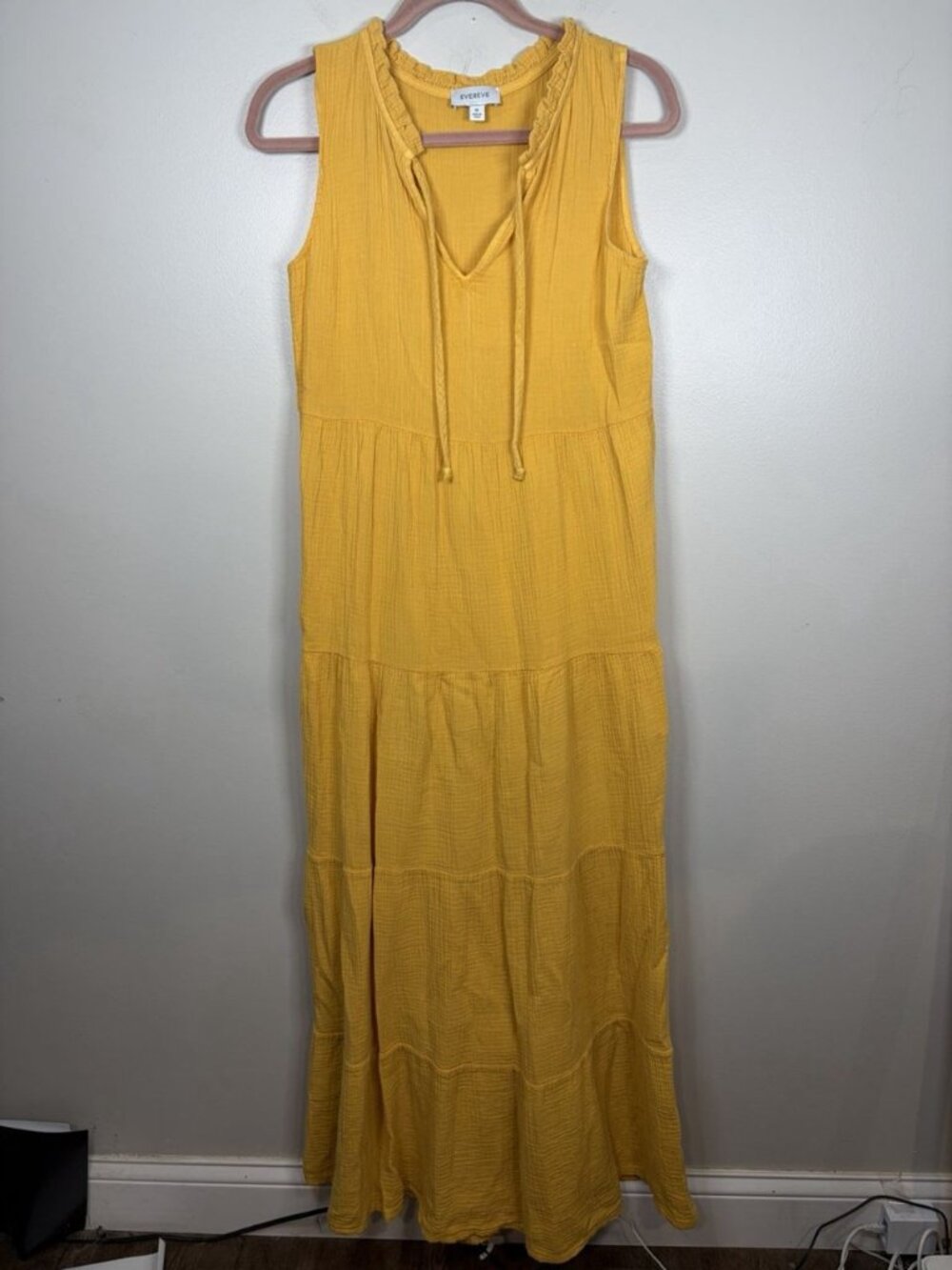 Evereve Georgia Tiered Maxi Dress Size Medium Golden Flowy Boho Resort Coastal